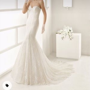 Rosa Clara Ofir Wedding Dress